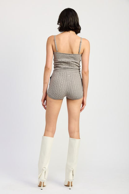 CABLE KNIT SHORTS WITH DRAWSTRING