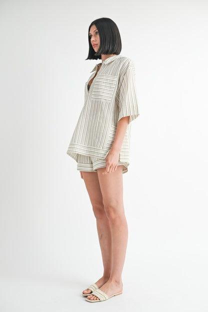 Stripped Shorts with Waist Tie